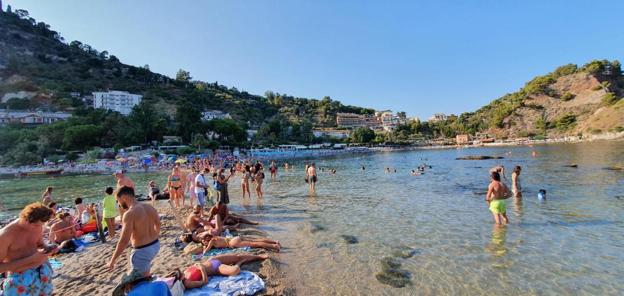 Tony & Doris Home Giardini-Naxos Exterior foto