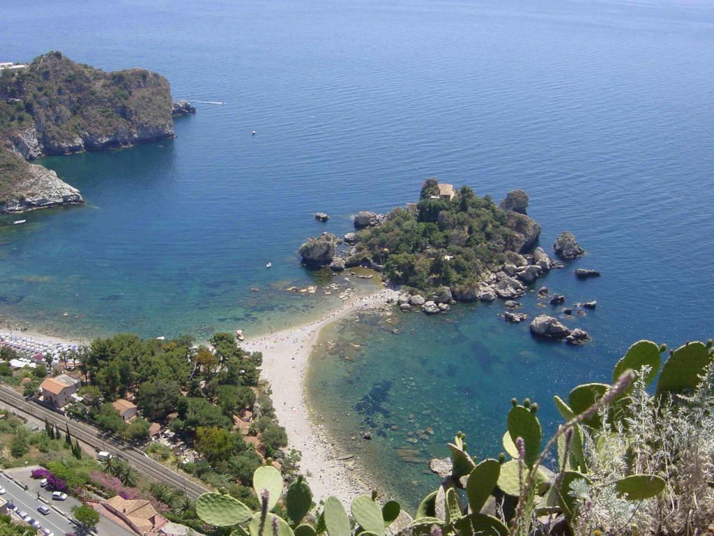 Tony & Doris Home Giardini-Naxos Exterior foto